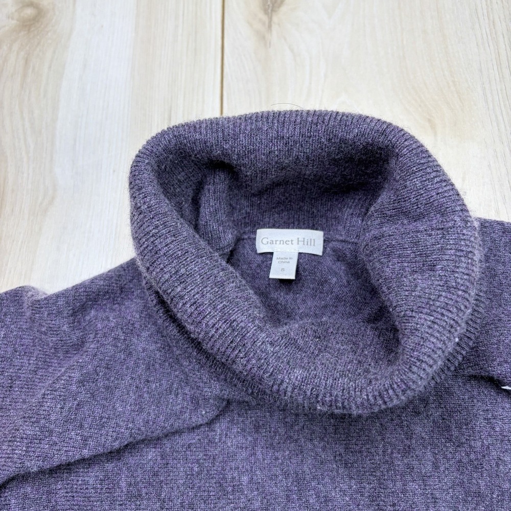 Garnet Hill Women's Oversized Turtleneck Cashmere Wool Sweater Purple Small - Picture 4 of 14